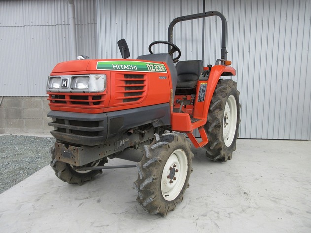 HITACHI