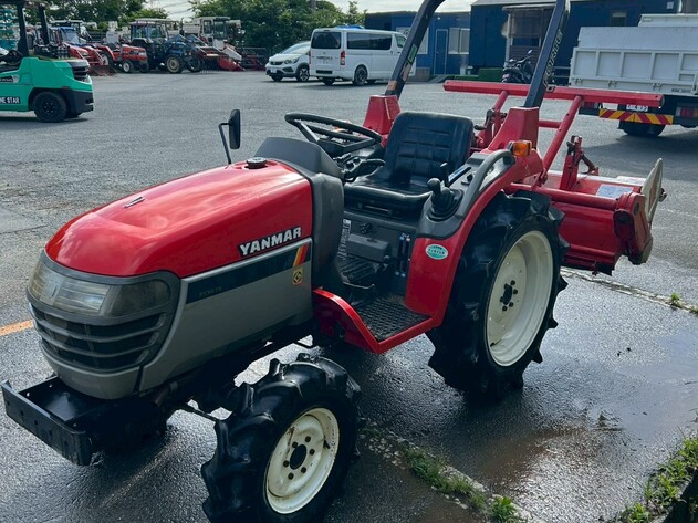 YANMAR