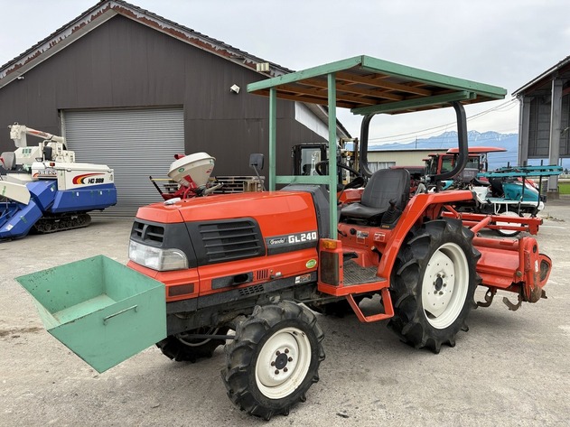 KUBOTA