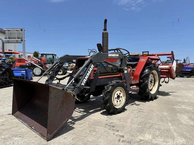 YANMAR