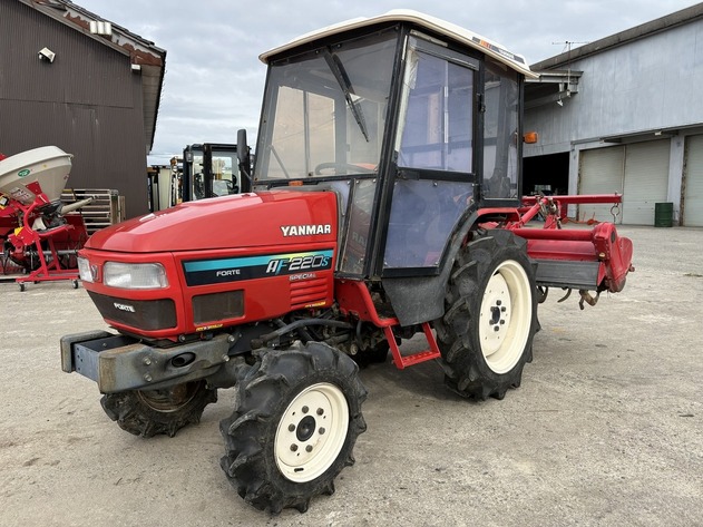 YANMAR