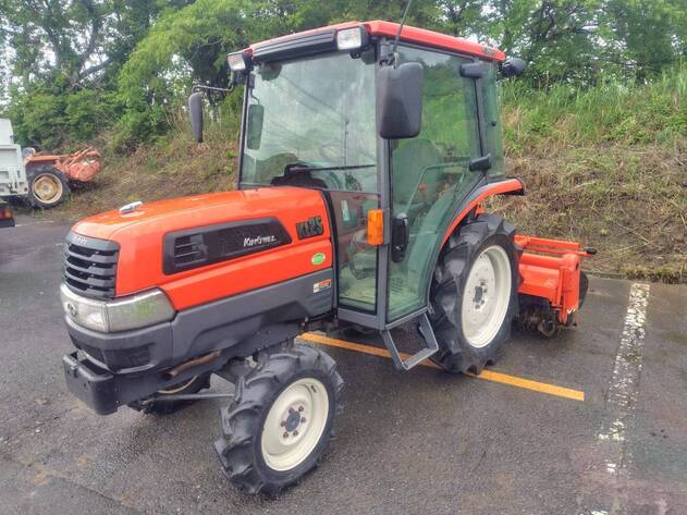 KUBOTA